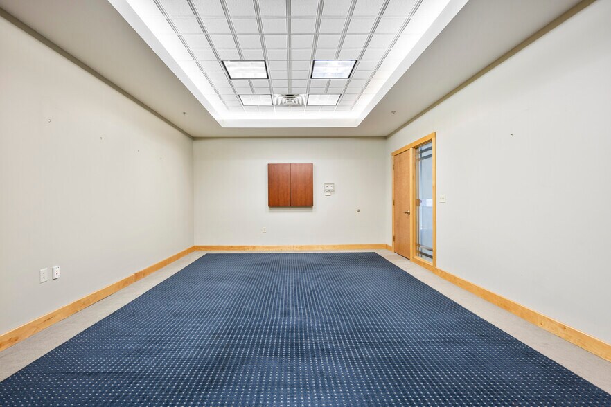 More Photos Of 40 Beaver St, Albany Office For Lease