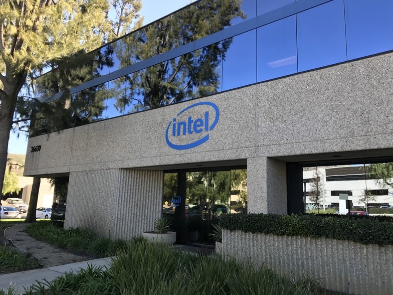 More Photos Of 26610 Agoura Rd, Calabasas Unknown For Lease