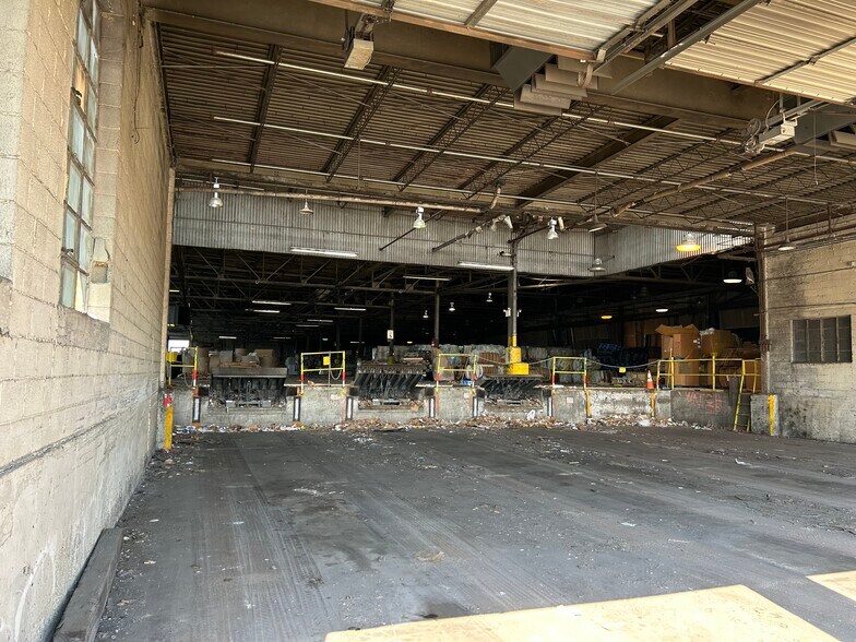 More Photos Of 6401 Quad Ave, Baltimore Warehouse For Lease