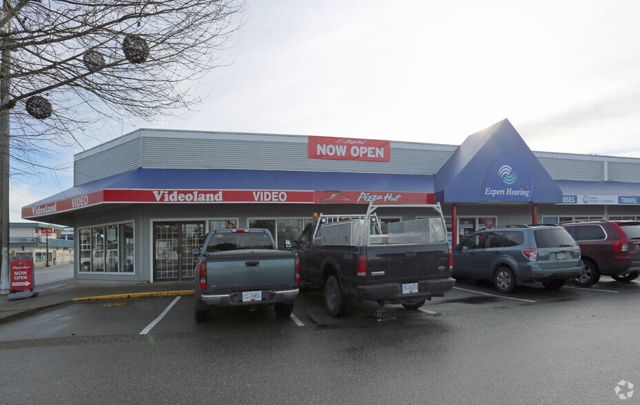 More Photos Of 4857-5000 Bridge St, Delta Freestanding For Lease