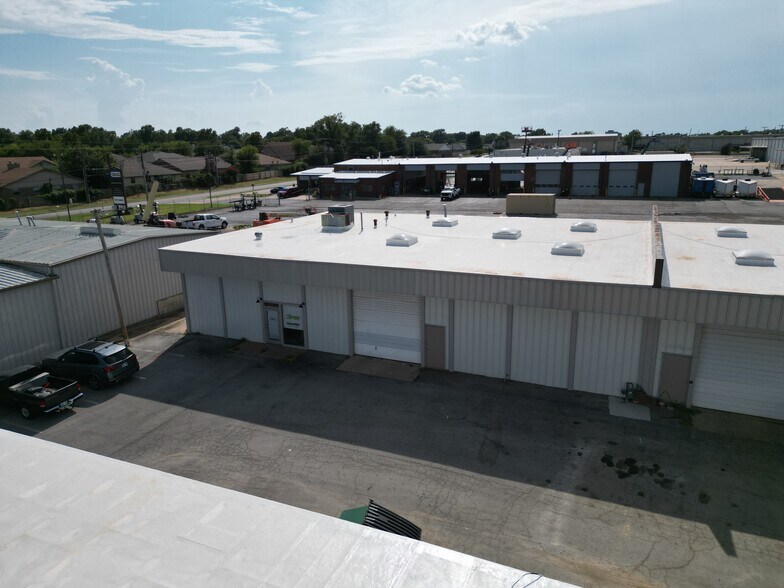 More Photos Of 4466 S 74th Ave, Tulsa Manufacturing For Lease