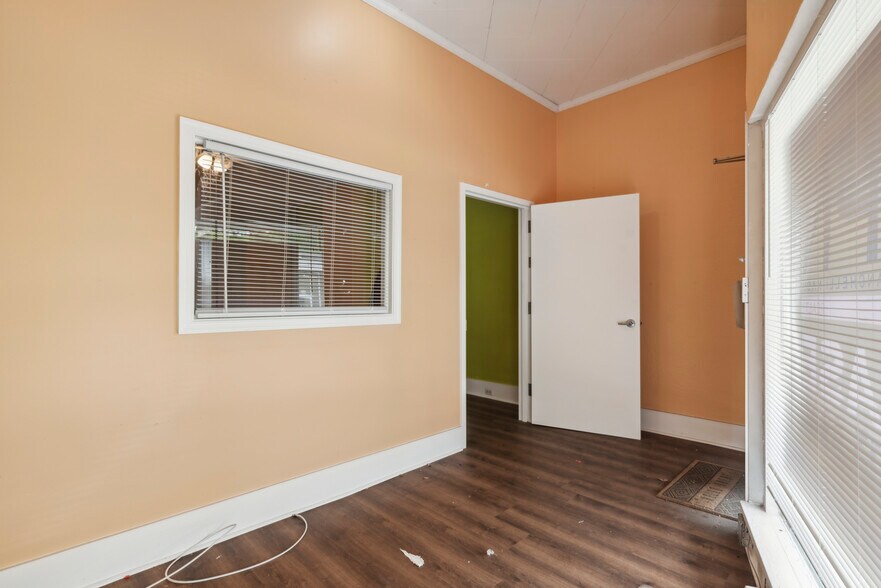 More Photos Of 4161-4165 Ridge Ave, Philadelphia Apartments For Lease