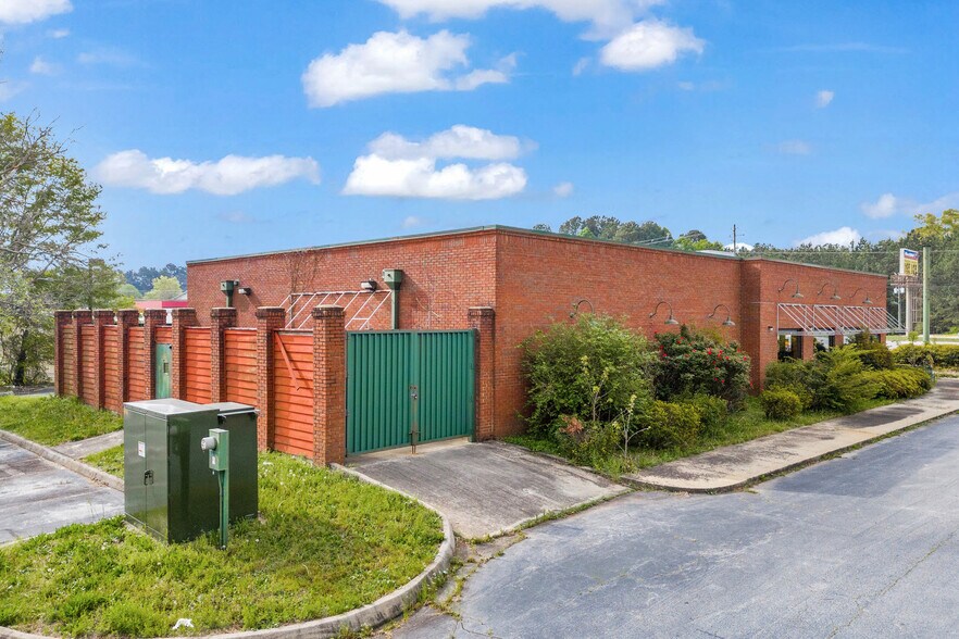 More Photos Of 1589 Big a Rd, Toccoa Flex For Sale