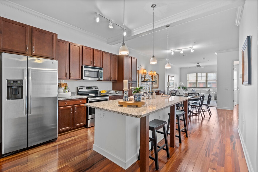 More Photos Of 158 Front St, Franklin Apartments For Sale