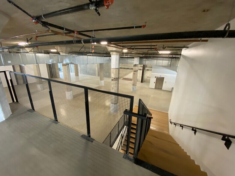 More Photos Of 755 S Los Angeles St, Los Angeles Loft Creative Space For Lease