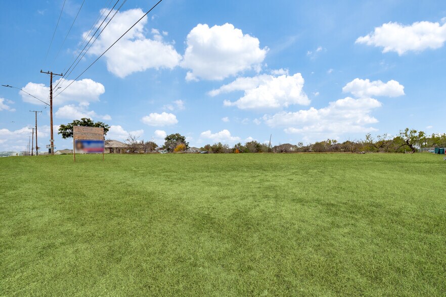 More Photos Of 9614 Marbach Rd, San Antonio Land For Sale