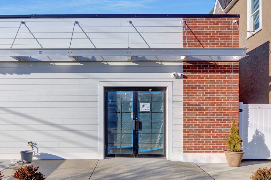 More Photos Of 40 Lido Blvd, Point Lookout Supermarket For Lease