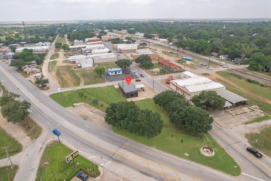More Photos Of 401 E Main St, Eagle Lake Restaurant For Sale