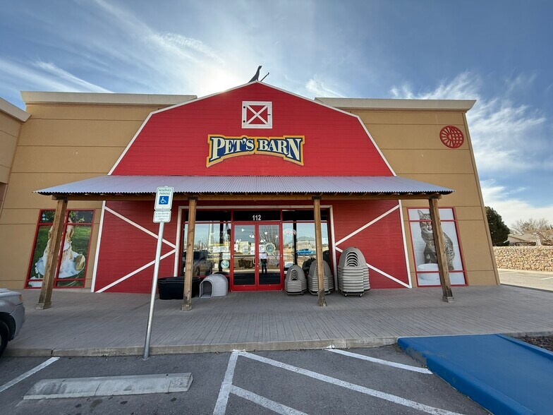 More Photos Of 6101 Upper Valley Rd, El Paso General Retail For Lease