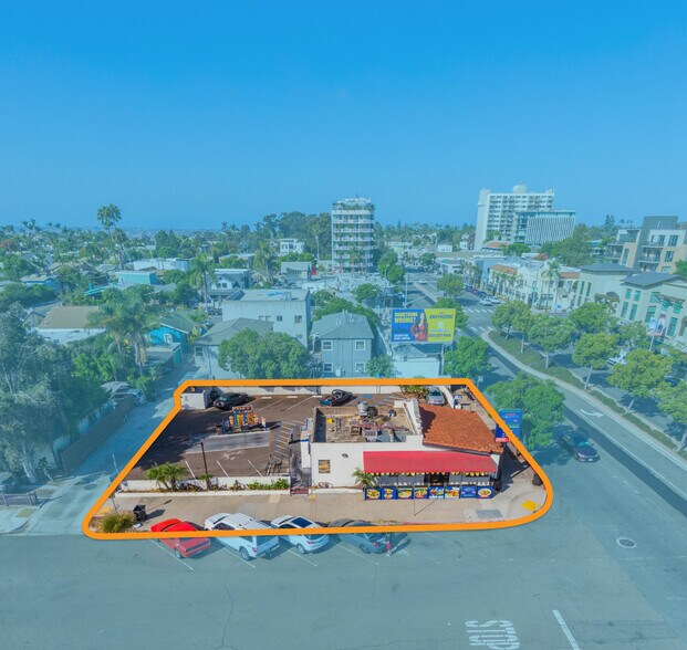 More Photos Of 719 W Washington St, San Diego Fast Food For Sale