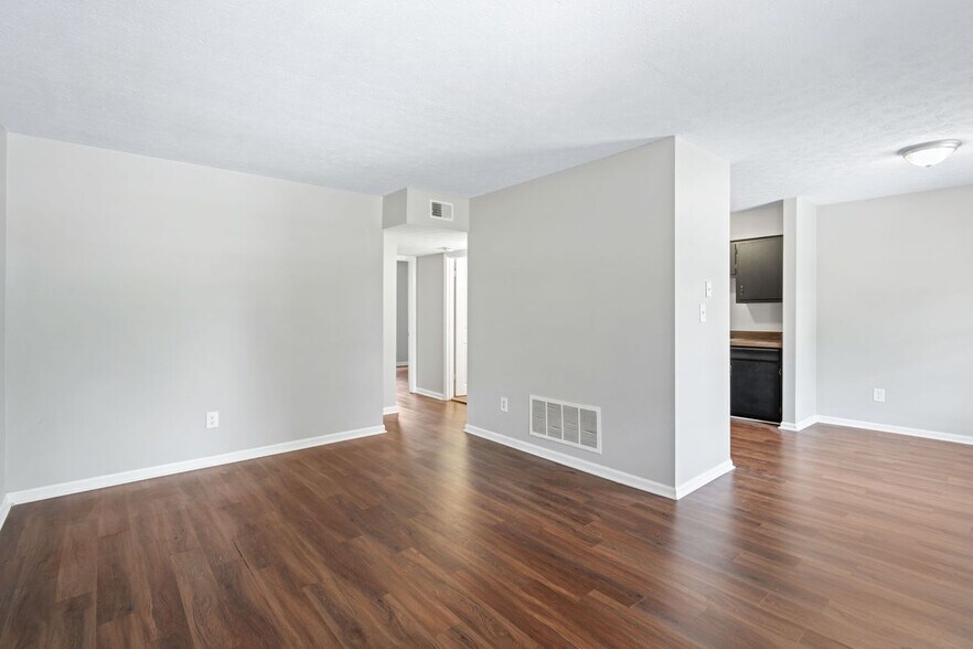 More Photos Of 111 E Obryan Ave, Bardstown Apartments For Sale