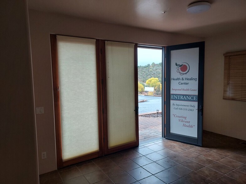 More Photos Of 1237 N Rhinestone Dr, Prescott Medical For Sale