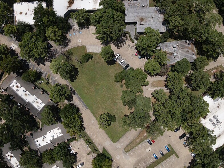 More Photos Of Sylvanfield Dr, Houston Land For Sale