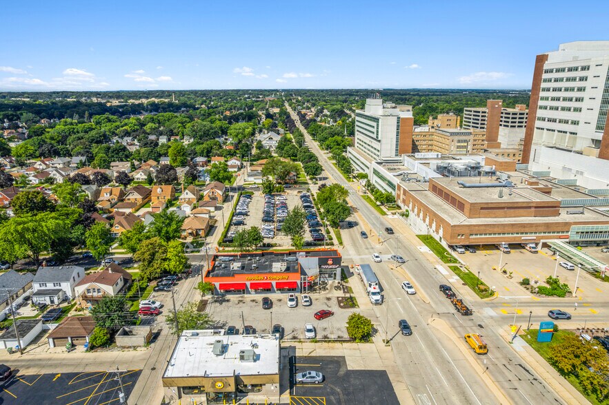 More Photos Of 2725-2735 W Oklahoma Ave, Milwaukee Freestanding For Sale