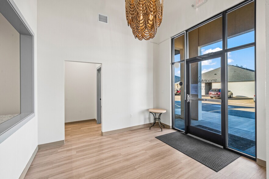 More Photos Of 6403 107th St, Lubbock Office For Lease