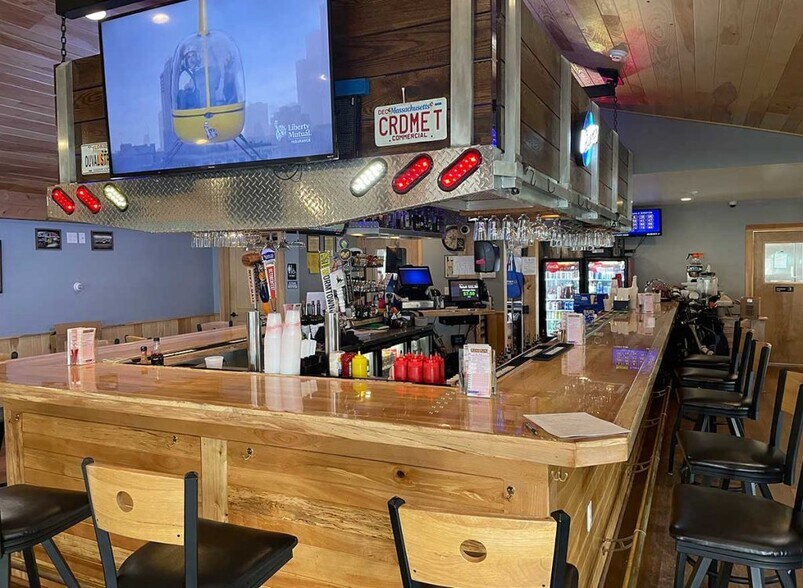 More Photos Of 183 Main St, Haydenville Golf Course Driving Range For Sale