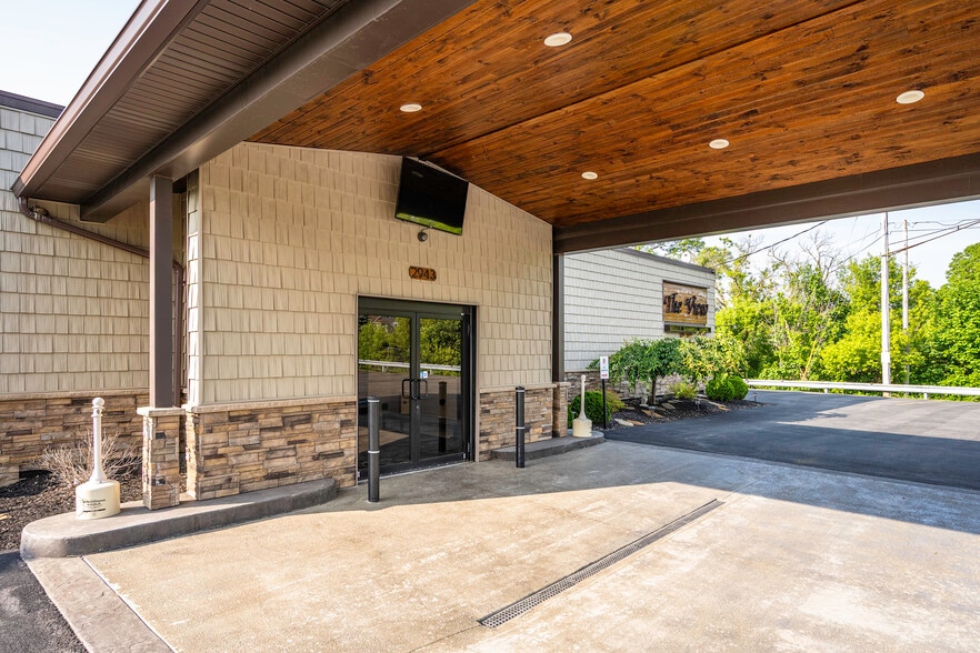 More Photos Of 2943 Upper Mountain Rd, Sanborn Restaurant For Sale