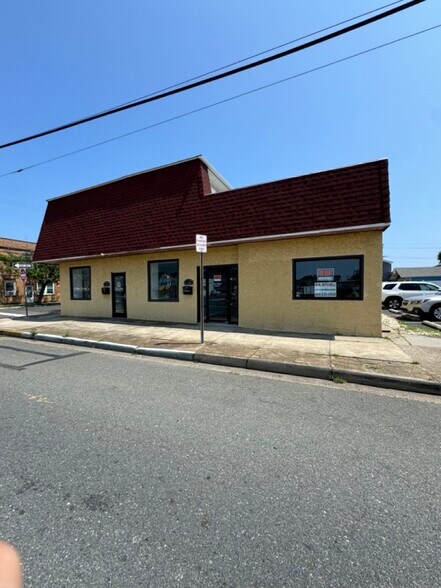 Primary Photo Of 4401 Park Blvd, Wildwood Freestanding For Lease