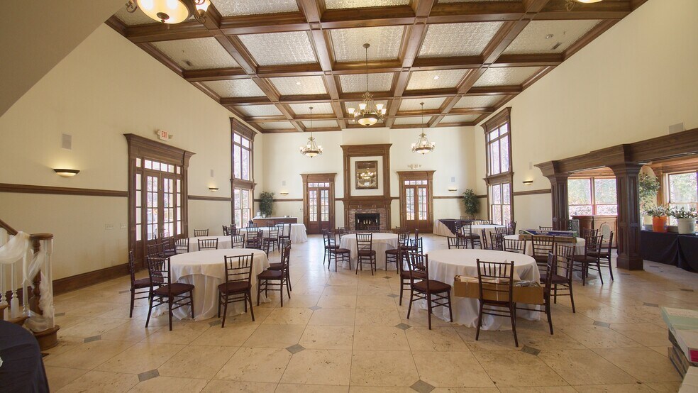 More Photos Of 1176 Atlanta Hwy, Auburn Specialty For Sale