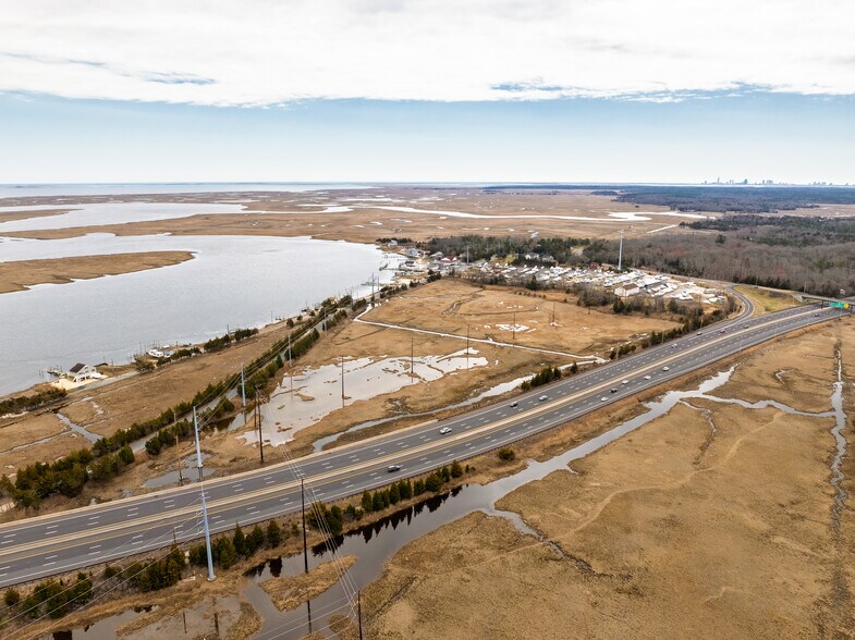 Primary Photo Of 758 Old New York Rd, Port Republic Marina For Sale