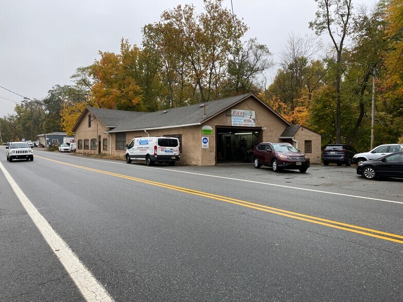 Primary Photo Of 276 Hamburg Tpke, Riverdale Industrial For Sale