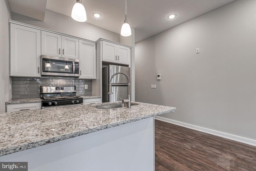 More Photos Of 1316 S Broad St, Philadelphia Apartments For Sale