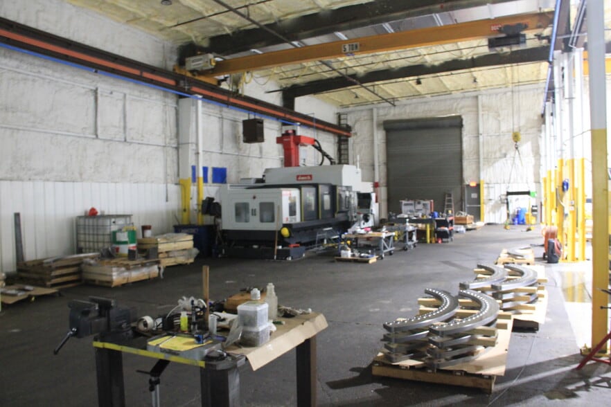 More Photos Of 5890 I 10 Industrial Pkwy W, Theodore Manufacturing For Sale