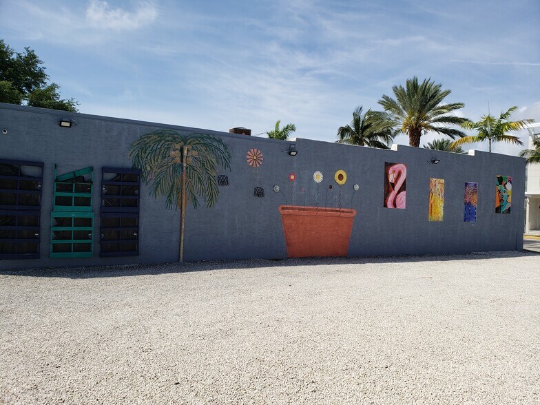 More Photos Of 29 S Federal Hwy, Dania Beach Office For Lease