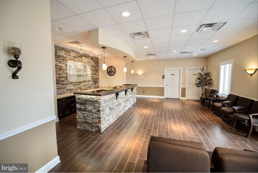 More Photos Of 1324 Belmont Ave, Salisbury Medical For Sale