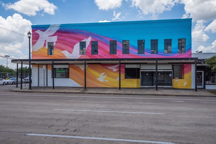 More Photos Of 4118 Fannin St, Houston Storefront For Sale