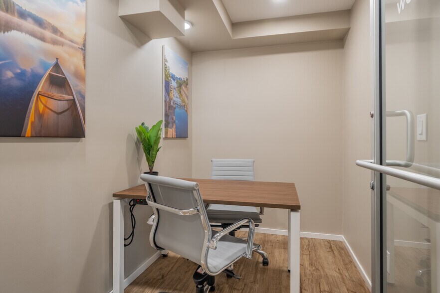 More Photos Of 1070 Noëlla Leclair Way, Ottawa Apartments For Lease