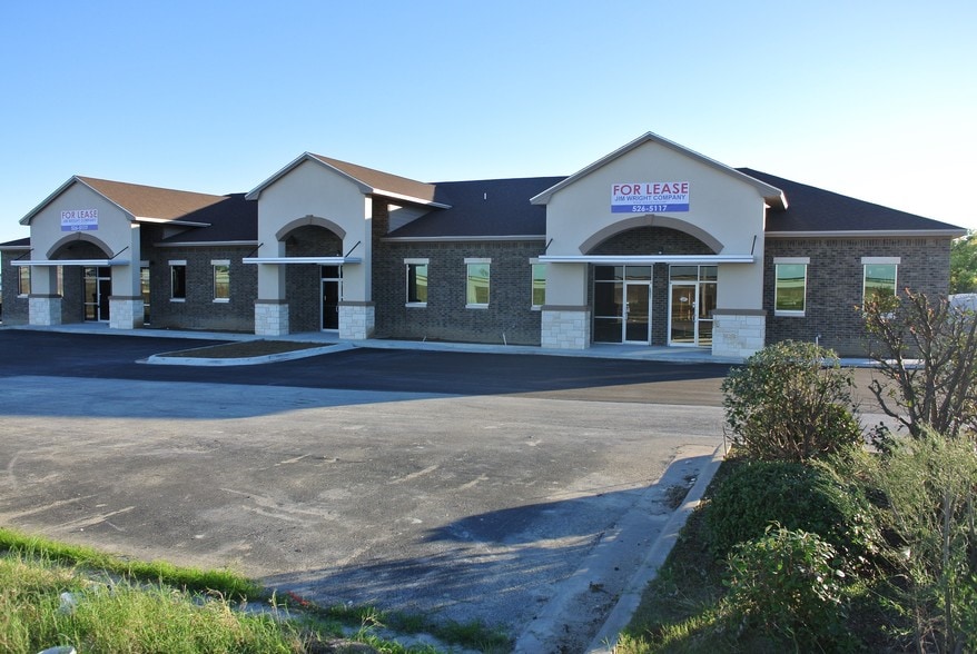 More Photos Of 5320 E Central Texas Expy, Killeen Office For Lease