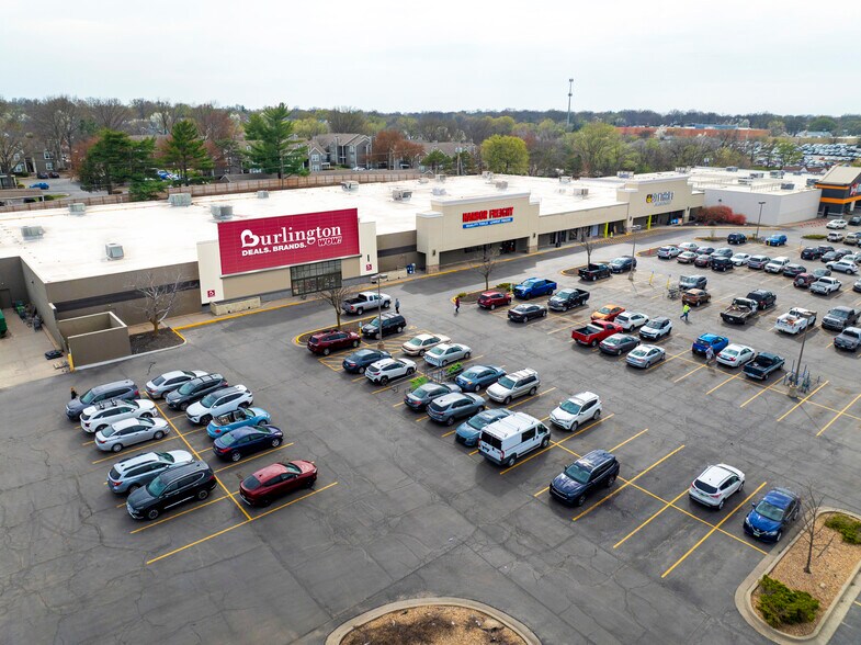More Photos Of 11215-11225 Shawnee Mission Pky, Shawnee Storefront For Sale