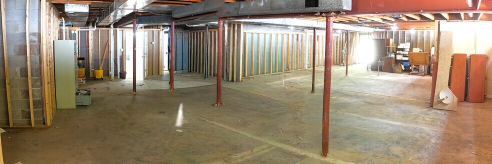 More Photos Of 3820 Central Ave, Lake Station Medical For Lease