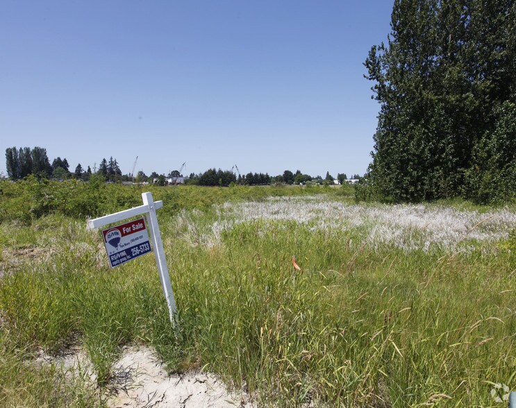 More Photos Of NE 136th & 16th Ave @ NE 134th St, Vancouver Land For Sale