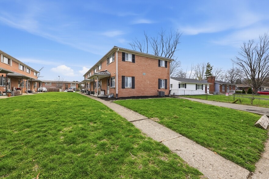 More Photos Of 5780 N Meadows Blvd, Columbus Apartments For Sale