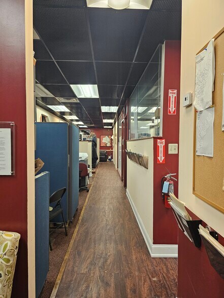 More Photos Of 5219 Germantown Ave, Philadelphia Office For Sale