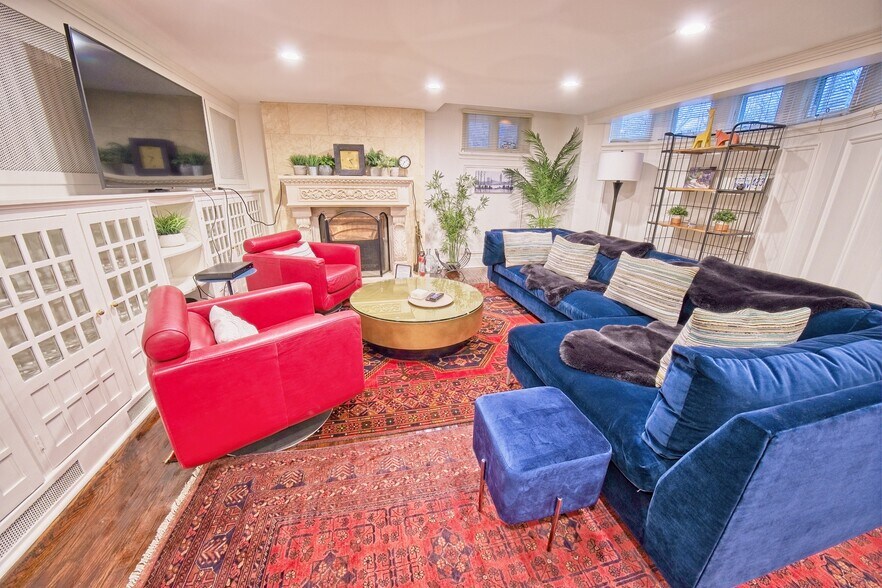 More Photos Of 59 High Park Blvd, Toronto Multifamily For Sale