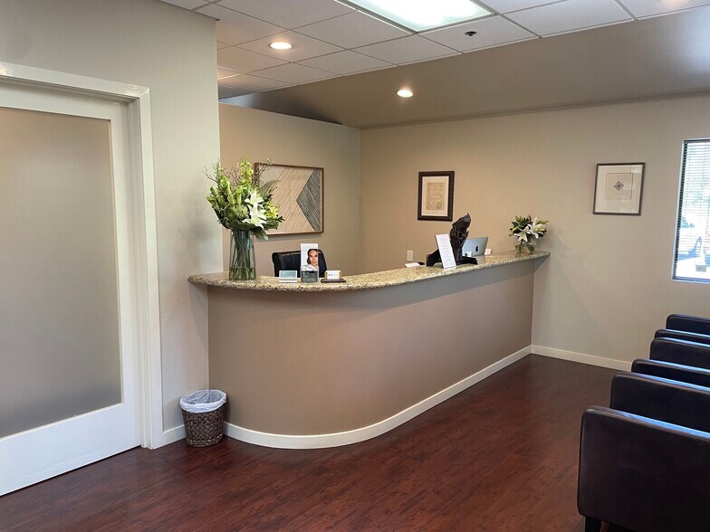 More Photos Of 1691 El Camino Real, Palo Alto Medical For Lease