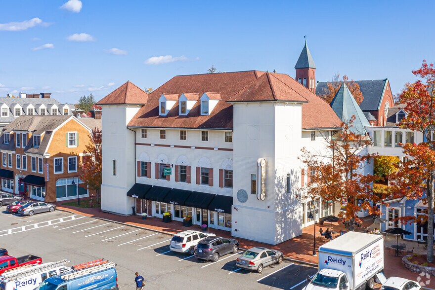 Primary Photo Of 19 College St, South Hadley General Retail For Lease