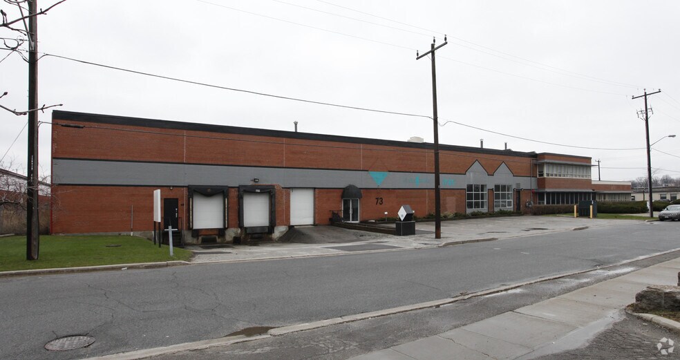 More Photos Of 73-77 Samor Rd, Toronto Warehouse For Lease