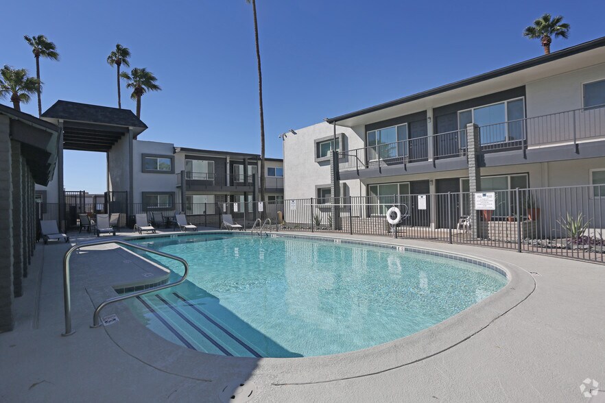 More Photos Of 3001 N 32nd St, Phoenix Apartments For Sale