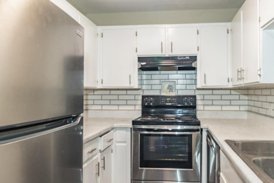 More Photos Of 117 Cedarwood Dr, Lebanon Apartments For Sale