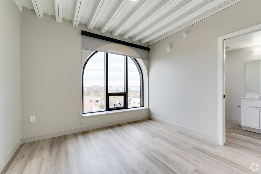 More Photos Of 502 E Cesar E Chavez Ave, Lansing Apartments For Lease