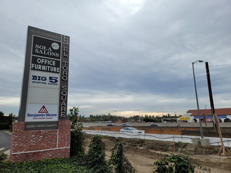 More Photos Of 24320 Swartz Dr, Lake Forest General Retail For Lease