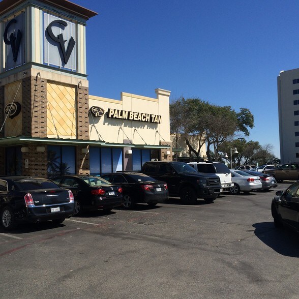 More Photos Of 11224 Huebner Rd, San Antonio Unknown For Lease