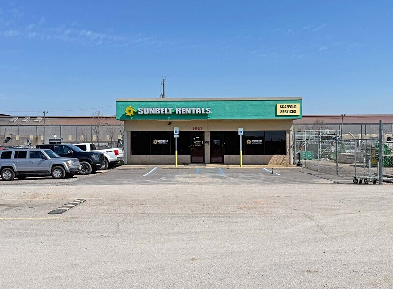 Primary Photo Of , Bessemer General Retail For Sale