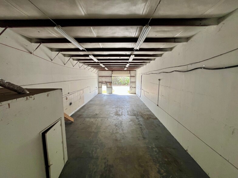 More Photos Of 4101-4119 Bandy Blvd, Fort Pierce Unknown For Lease