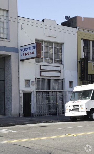 More Photos Of 968 Mission St, San Francisco Warehouse For Lease