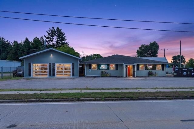 Primary Photo Of 4010 Plover Rd, Wisconsin Rapids Restaurant For Sale